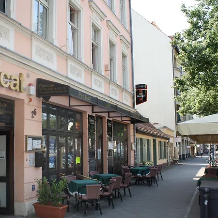 Unicat 3* Potsdam