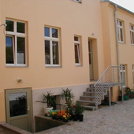Guest house Unicat 3*