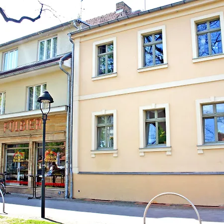 Guest house Unicat 3*