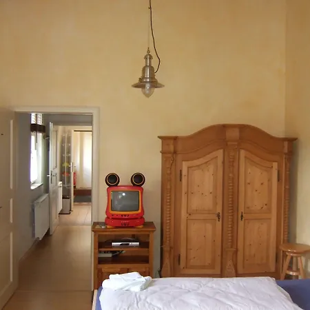 Unicat Guest house 3*