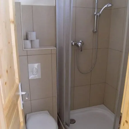 Unicat Guest house 3*
