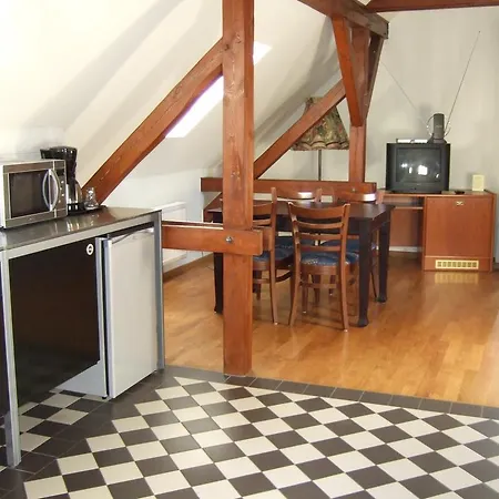 Unicat Guest house 3*